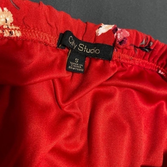 Strapless Floral Romper - Picture 4 of 4